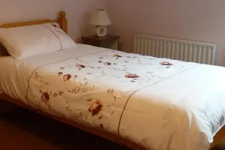 Lakemount House Bed & Breakfast