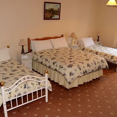Bed & Breakfast Lakemount House 4*